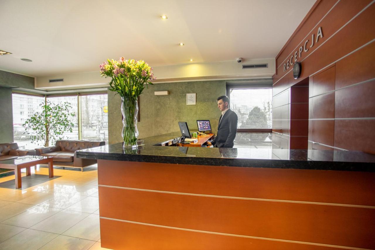 Business Hotel Vega Wrocław Exterior foto